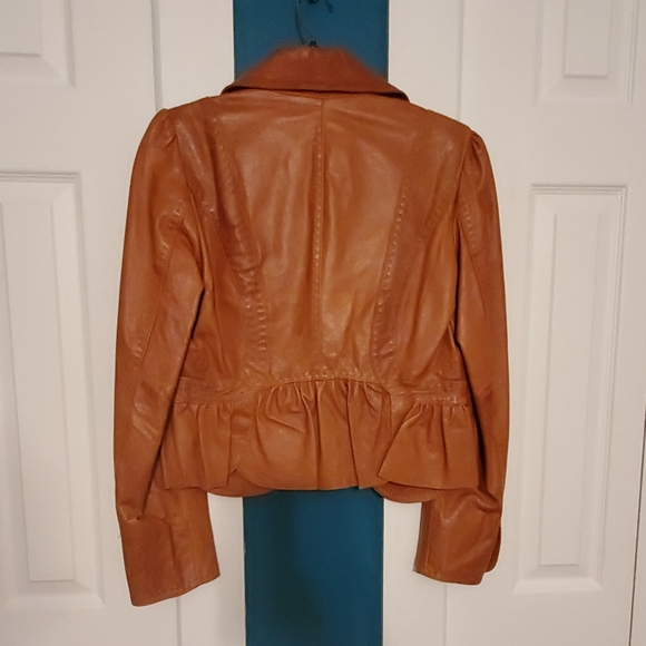 Gorgeous MODA International Leather Jacket - Picture 2 of 8